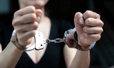 حبس أخصائية علاج طبيعي متهمة بقتل مسن بعد سرقته في عين شمس