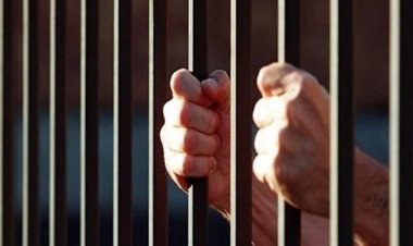 حبس المتهم بحيازة مليون صاروخ ألعاب نارية بمنشأة ناصر