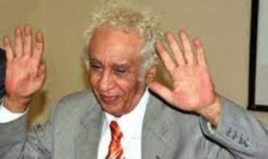 وفاة الكاتب والمترجم السيد إمام بعد صراع مع المرض