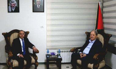 سفير مصر في رام الله يلتقي رئيس المجلس الوطني الفلسطيني