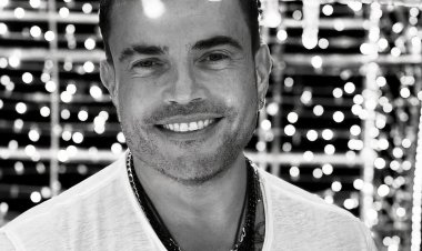 عمرو دياب يحقق رقم قياسي في 6 أيام.. وصل لـ110 مليون مشاهدة  بمساعدة محمد صلاح