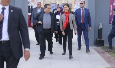 وزيرة الثقافة تتفقد مسرح ساحة مركز الهناجر للفنون قبيل انطلاق فعالياته اليوم