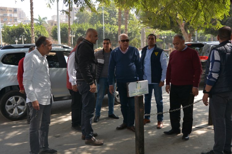 محافظ الجيزة يكلف بإصلاح كسر ماسورة مياه بالدقي