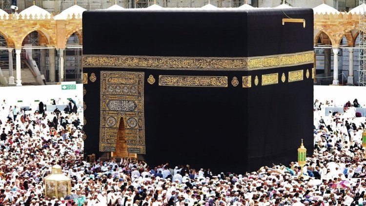 الحكومة تنفي إصدار قرار بمنع المرضى من السفر لأداء مناسك الحج