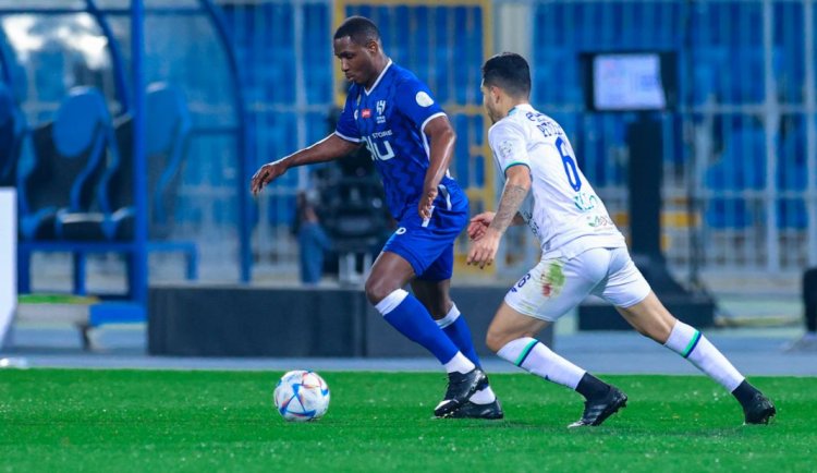 بخسارة أمام الفتح.. الهلال يواصل نزيف النقاط في الدوري السعودي