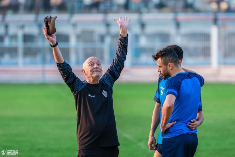 توجيهات من فيريرا  للاعبي الزمالك قبل مواجهة شباب بلوزداد