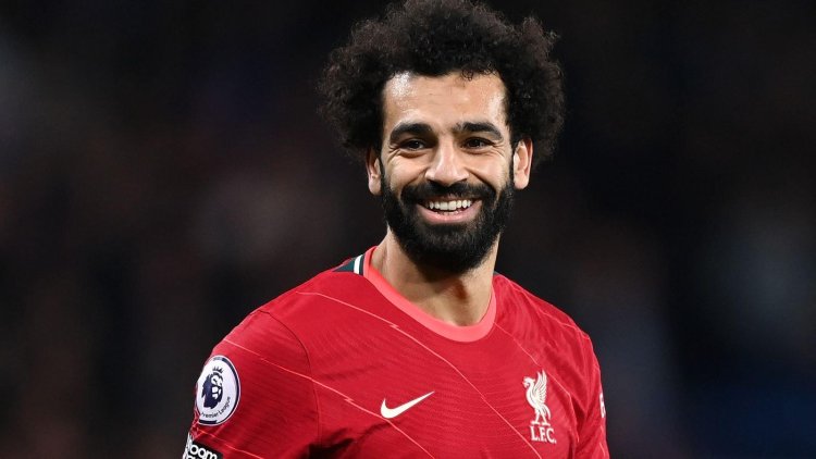 معاينة سرقة فيلا محمد صلاح: «اللص ترك أنبوبة بوتاجاز في الحديقة»