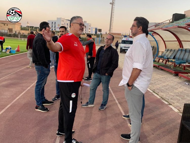  فيتوريا يؤازر المنتخب الأولمبي قبل مواجهة زامبيا