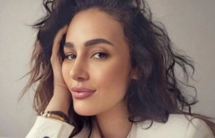 حلا شيحة توجة رسالة غامضة للجمهور: هي دي الحياة