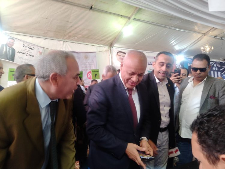 مصطفى بكري يسجل في الجمعية العمومية لنقابة الصحفيين