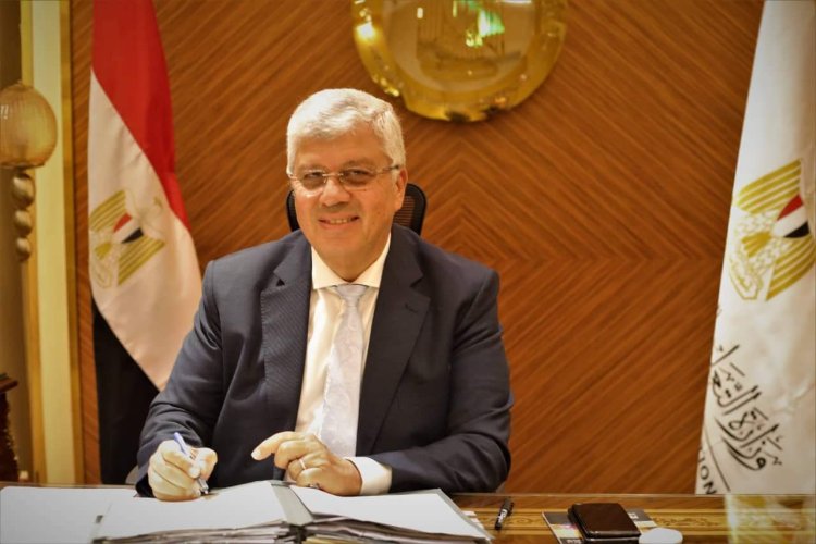 التعليم العالى: الإعلان عن فتح باب التقدم لمنح بولندا للعام 2023/2024