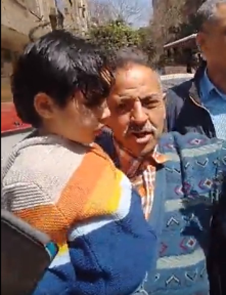 بعد تسليمه لأسرته.. وصول الطفل شنودة إلى كنيسة العذراء برفقة والديه