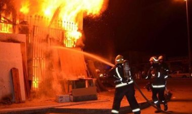 اخماد حريق نشب داخل فيلا بالعمرانية