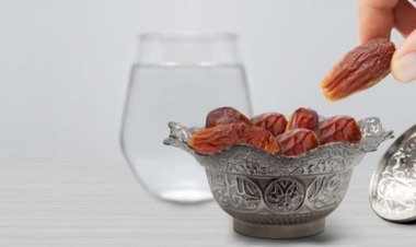 حكم شرب الماء أثناء أذان الفجر في صيام رمضان