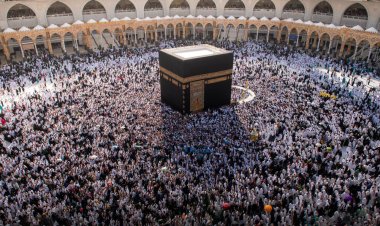 «رئاسة الحرمين»: 9 ملايين مصلِ ومعتمر منذ بدء شهر رمضان المبارك