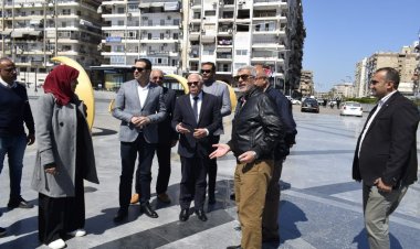 محافظ بورسعيد يتفقد مشروع تطوير سور وبوابات الممشي السياحي