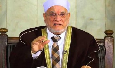 أحمد عمر هاشم: حظيت برؤية النبي بين الركن وباب الكعبة