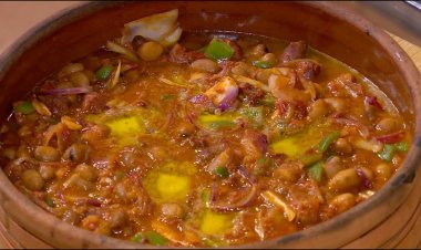 «فول بالسجق».. سحور يوم 12 من رمضان