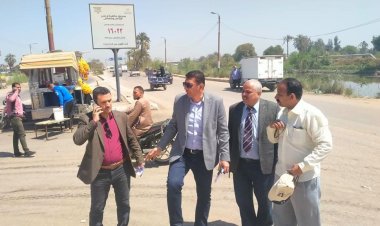 استمرار أعمال رصف ورفع كفاءة الطرق بمركزى ديرمواس وسمالوط بالمنيا