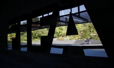 فيفا يسحب كأس العالم تحت 17 عامًا من البيرو