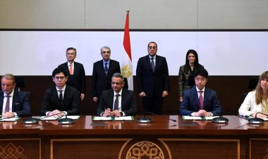 «مدبولي» يشهد توقيع اتفاقية الإغلاق المالي لمشروع إنشاء مزرعة رياح جديدة في خليج السويس
