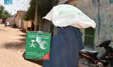 مركز الملك سلمان للإغاثة يوزع 10 أطنان أغذية في السودان