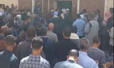 لقى مصرعه في حادث.. جنازة مهيبة لمدير أمن بورسعيد في مسقط رأسه بسوهاج