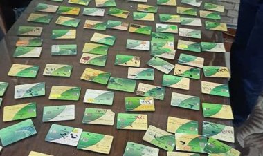 ضبط صاحب مخبز وزوجته لتجميعهما 235 بطاقة تموينية بالمطرية 