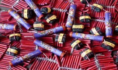 ضبط  شخصان بحوزتهما مليون و200 ألف صاروخ ألعاب نارية بالجمالية والساحل