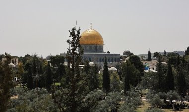 «التعاون الإسلامي» تحذر من أي محاولة لتغيير الوضع التاريخي والقانوني بالقدس