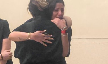 انهيار شقيقة شيرين الطحان لحظة استقبال العزاء في الراحلة