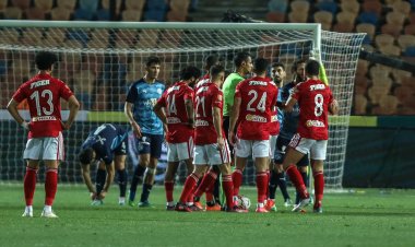 شوط أول سلبي بين الأهلي وبيراميدز في نهائي الكأس