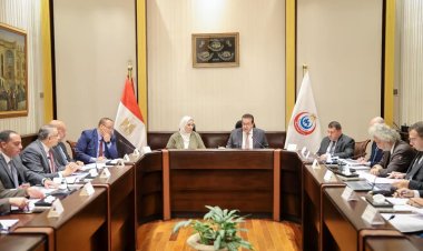وزير الصحة يعلن ضم أعضاء هيئة الإسعاف لعضوية صندوق التعويض عن مخاطر المهن الطبية