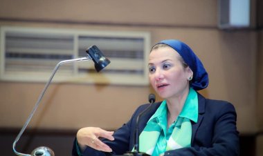 وزيرة البيئة تشهد توقيع 3 اتفاقيات بقيمة 22 مليون يورو لدعم مشروعات التحكم بالتلوث الصناعي