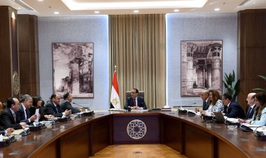 رئيس الوزراء  يتابع جهود تطوير مدينة الأثاث بدمياط