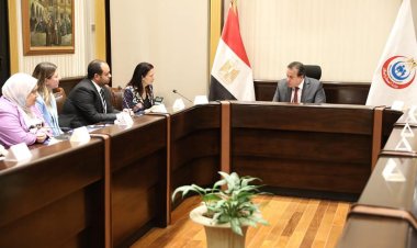 وزير الصحة يبحث التعاون مع هيئة فولبرايت.. لتوفير المنح والبرامج الدراسية للعاملين