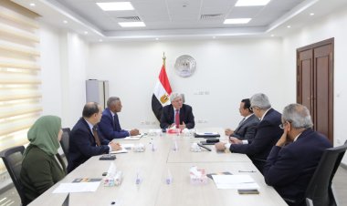 وزير التعليم العالي يلتقي بممثل منظمة الأغذية والزراعة بالأمم المتحدة