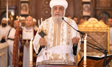 قداسة البابا يصلي لقان وقداس خميس العهد في دير مارمينا بمريوط