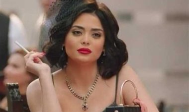 أسماء جلال: أتمنى تقديم قصة حياة مارلين مونرو
