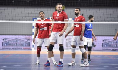 فريق «طائرة الأهلي» يواجه الزمالك في أول لقاءات نهائي بطولة الدوري