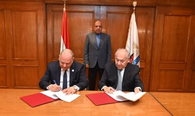 محمود عصمت: ضخ استثمارات جديدة ورفع كفاءة خطوط الإنتاج والارتقاء بمعايير الجودة إلى العالمية