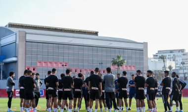 الأهلي يختتم تدريباته استعدادا لمواجهة سموحة 