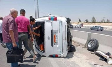 «بينهم سائحين».. إصابة 3 أشخاص إثر حادث انقلاب سيارة ملاكي في قنا (أسماء)