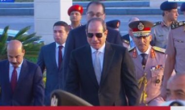 شاهد.. لحظة وصول الرئيس السيسى لأداء صلاة العيد فى مسجد المشير طنطاوى