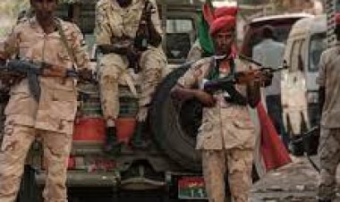تجدد الاشتباكات بالسودان وتسارع عمليات الإجلاء