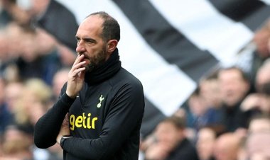 توتنهام يُعلن إقالة المدرب كريستيان ستيليني