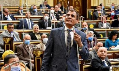 طلب إحاطة بالبرلمان حول مستقبل الطلاب المصريين في السودان