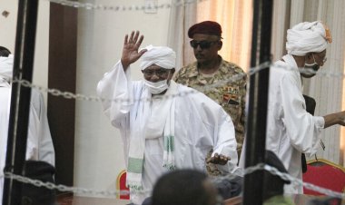 الجيش السوداني يؤكد أن عمر البشير في المستشفى تحت حراسة قضائية
