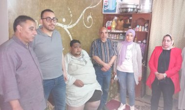 محافظ بني سويف يوجه فريق طبي للكشف على شاب مصاب بداء الفيل والسمنّة المفرطة