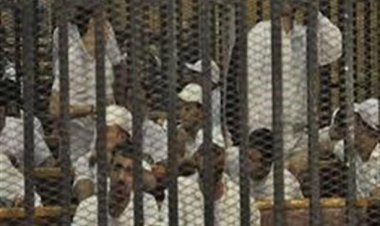 اليوم.. محاكمة 22 متهمًا بالانضمام لجماعة إرهابية